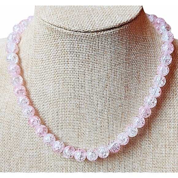 Joan Rivers Signed Crackle Acrylic Single Strand Necklace 19 Inches - Picture 6 of 7